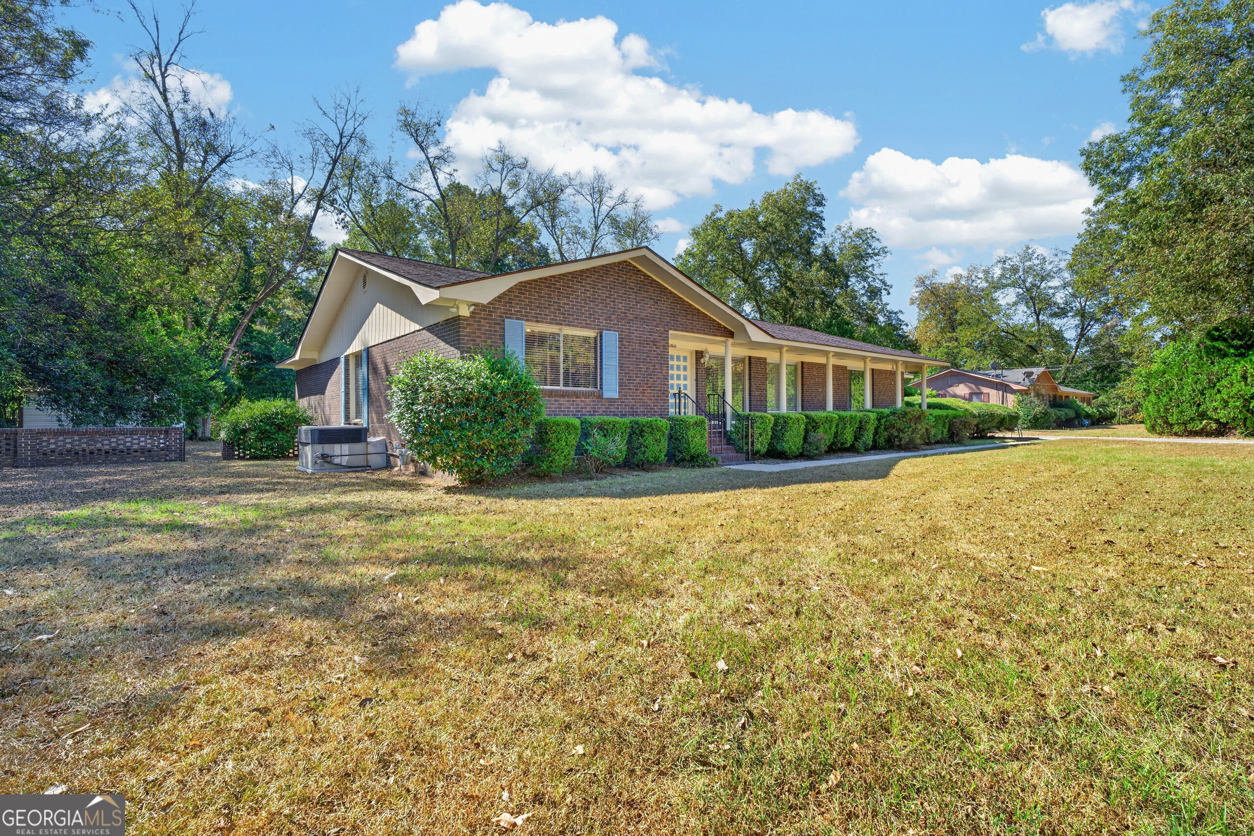 4210 Jones Road Property Photo 3