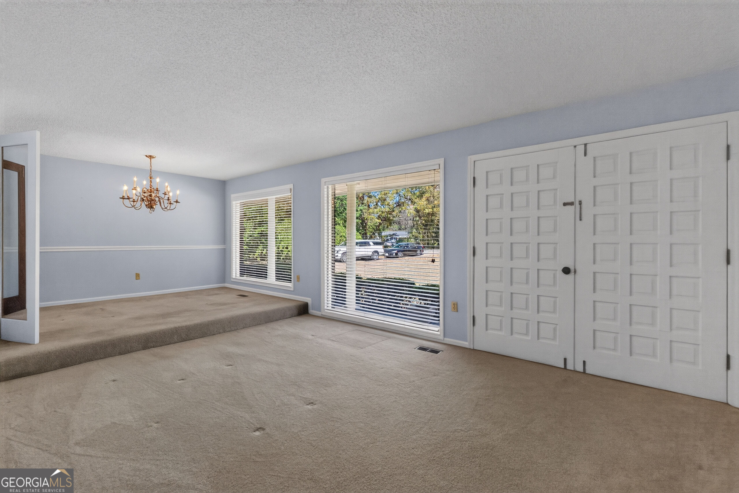 4210 Jones Road Property Photo 10