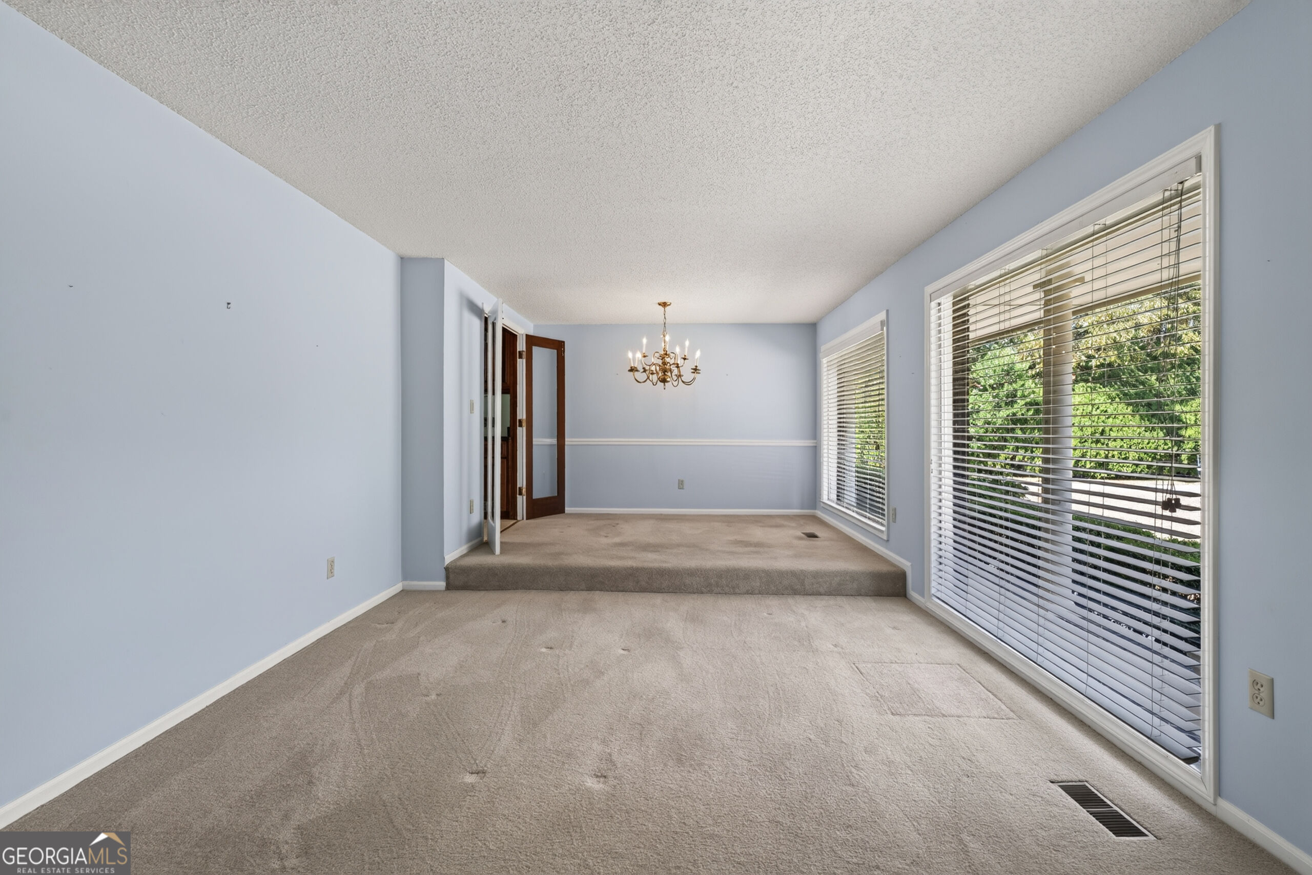 4210 Jones Road Property Photo 11