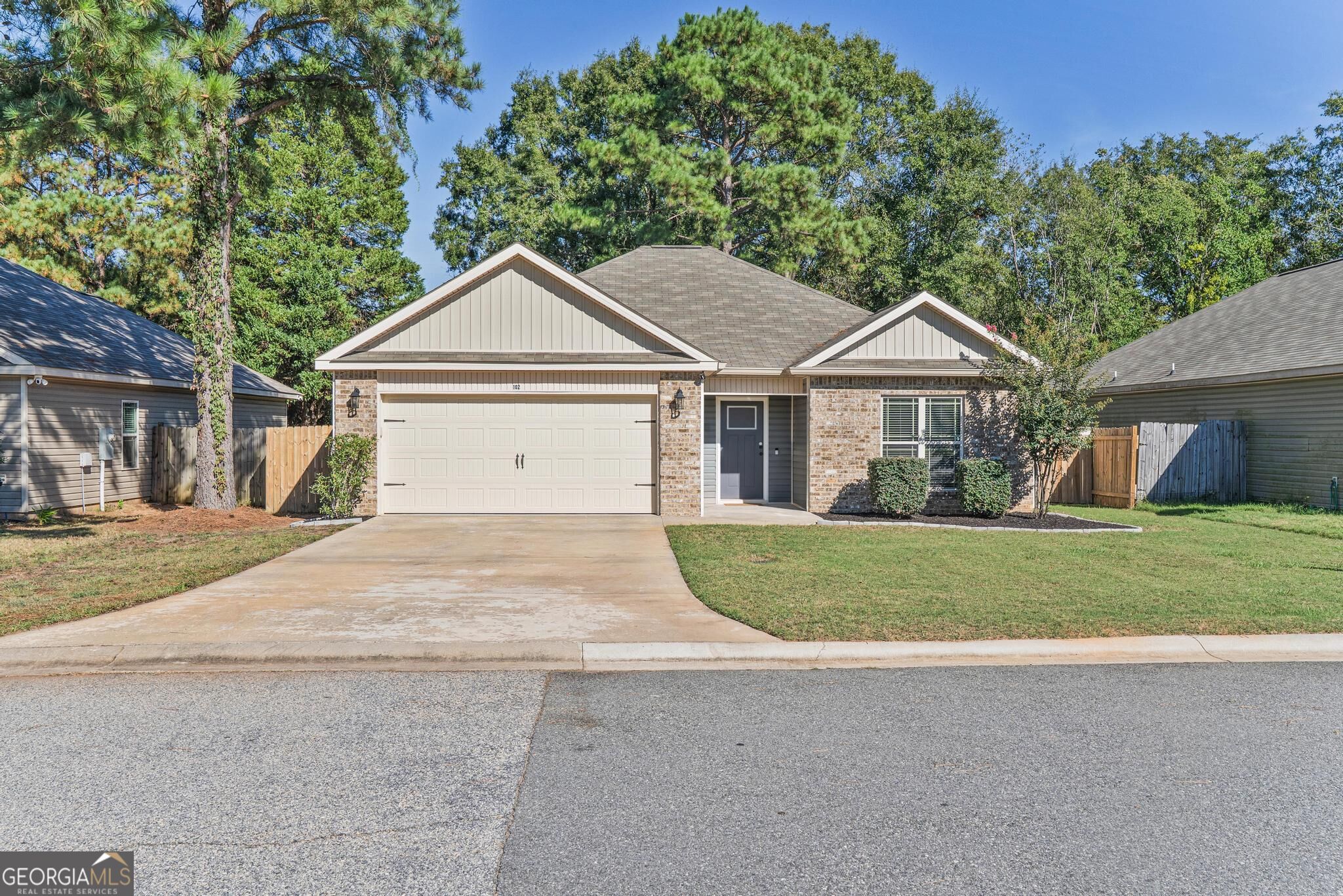 102 Hughes Drive Property Photo 1