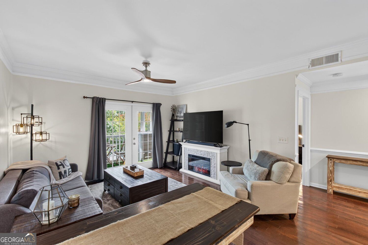 2700 Pine Tree Road Ne # 1306 Property Photo 5