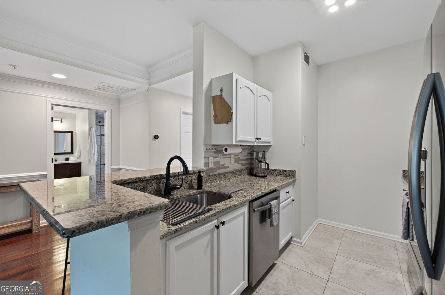 2700 Pine Tree Road Ne # 1306 Property Photo 10