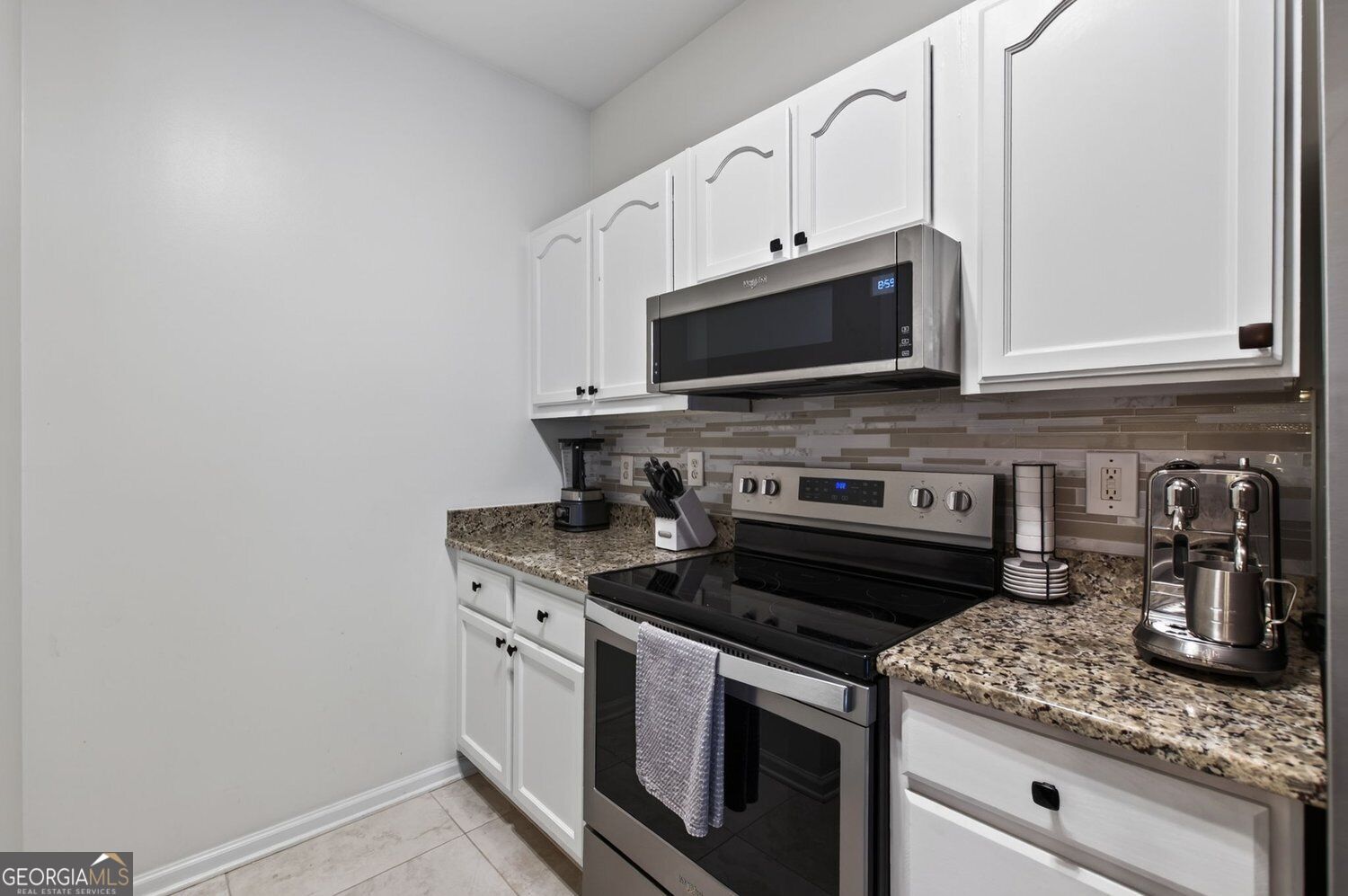 2700 Pine Tree Road Ne # 1306 Property Photo 12