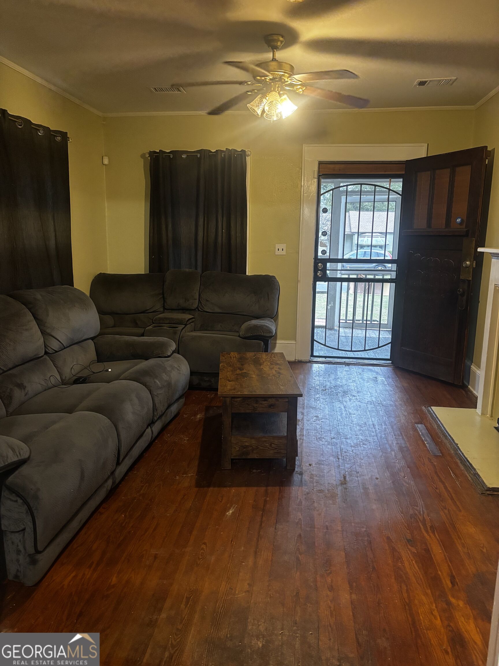 4377 Mikado Avenue Property Photo 8