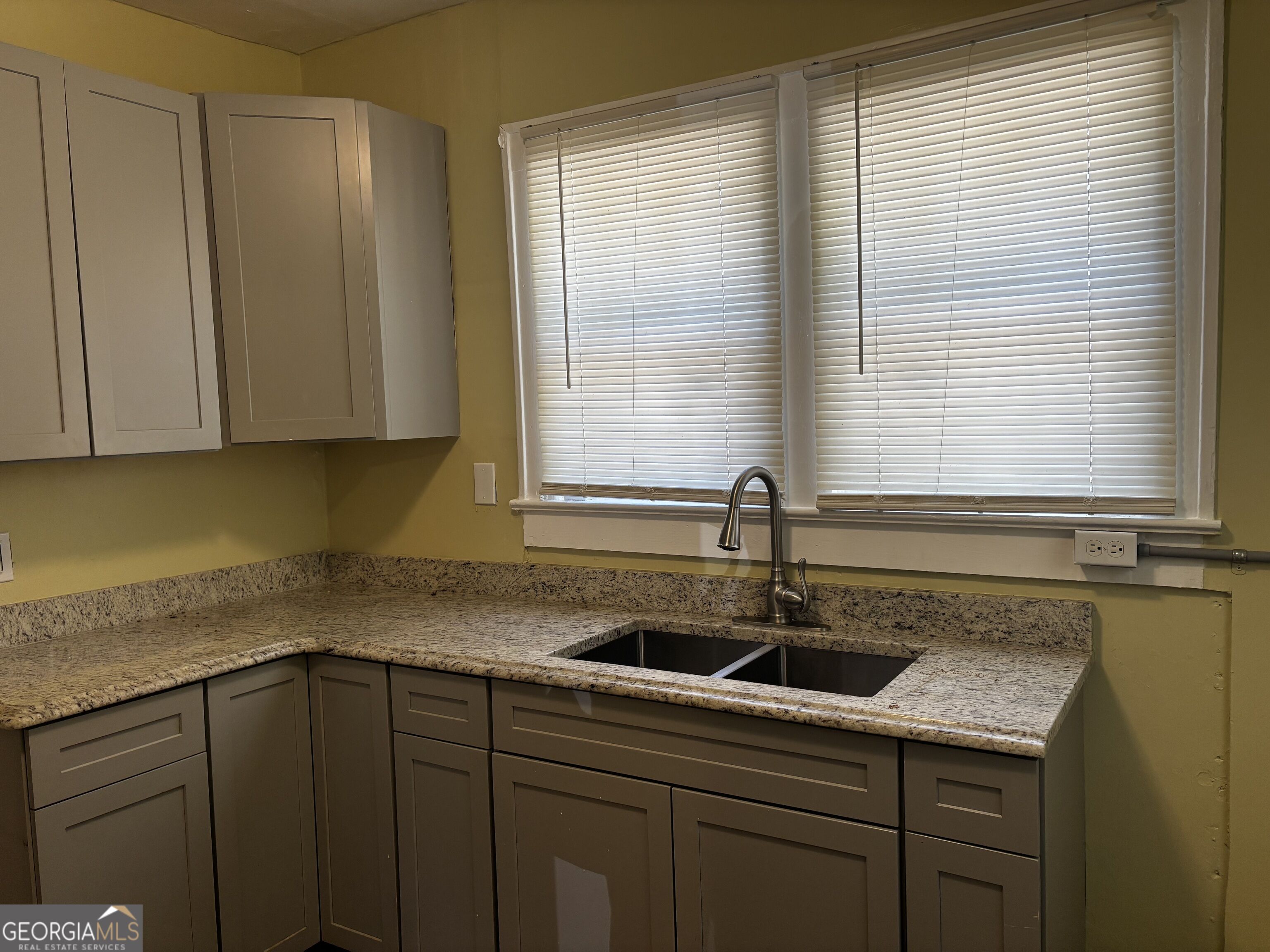 4377 Mikado Avenue Property Photo 16