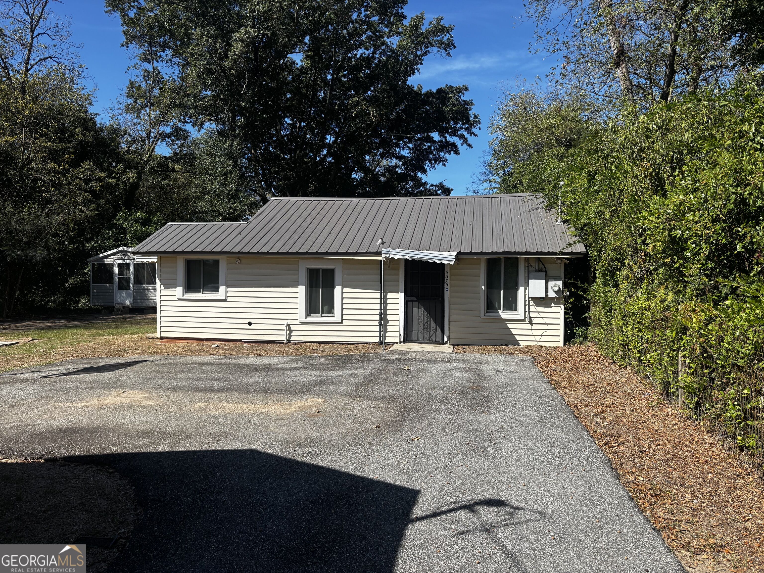 4377 Mikado Avenue Property Photo 21