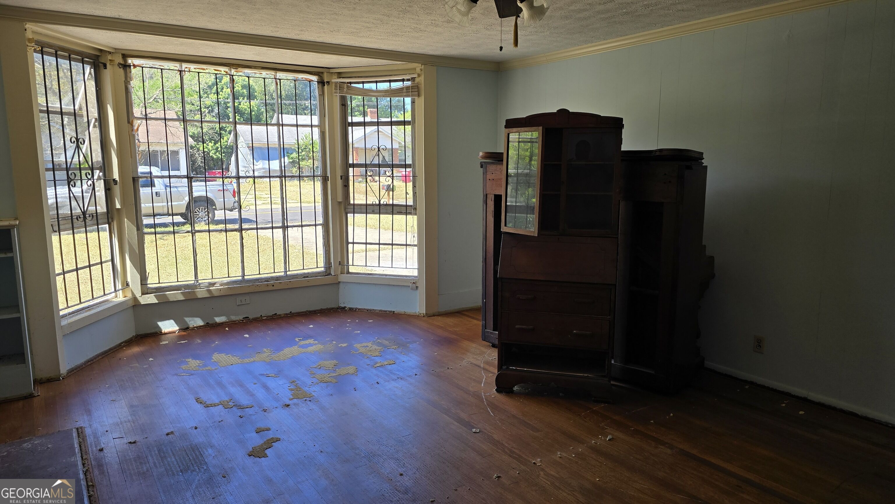 4362 Mikado Avenue Property Photo 4