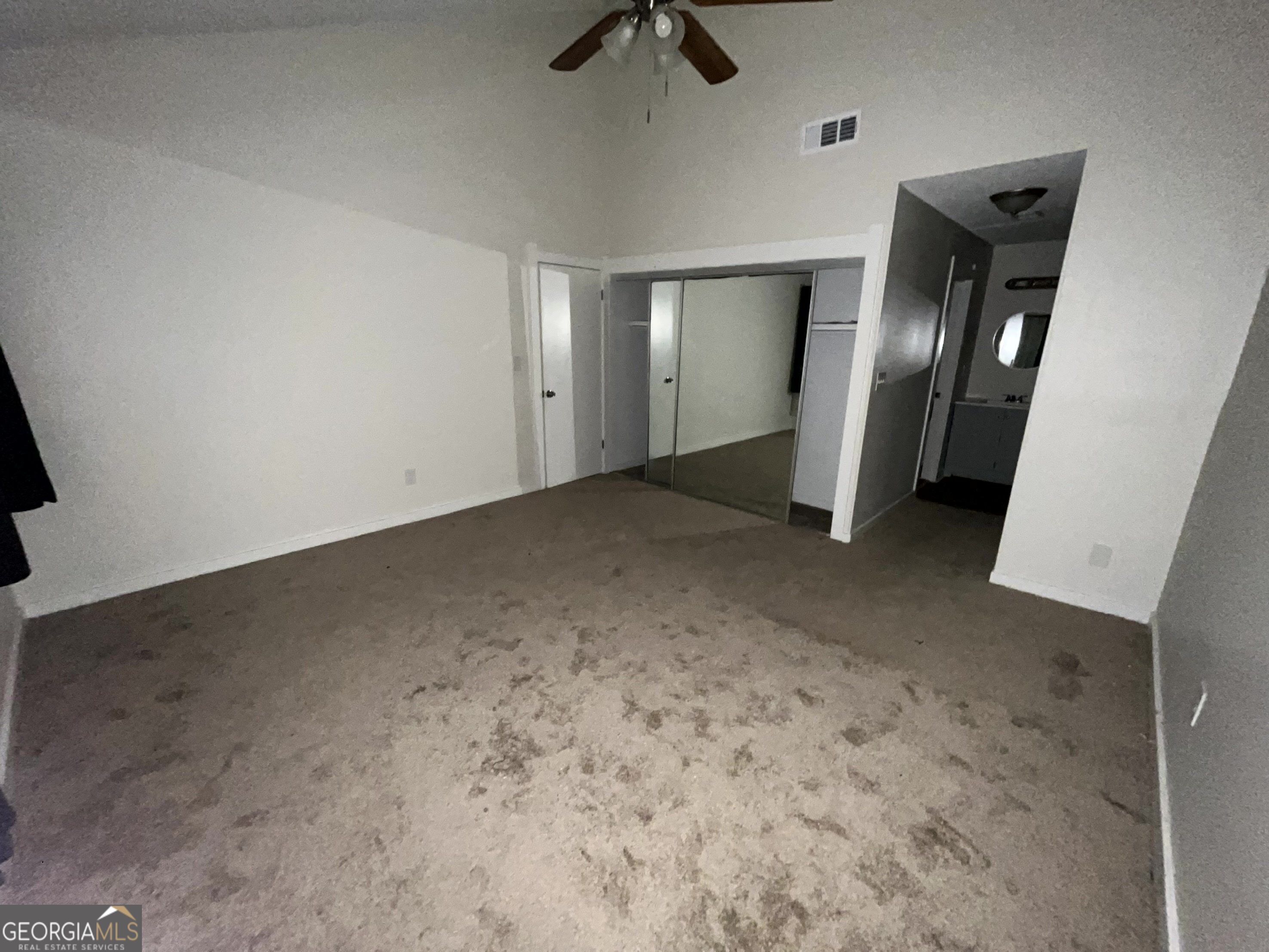 1086 Village Road Property Photo 10