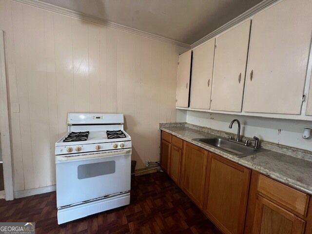 616 S Harlem Circle Property Photo 4