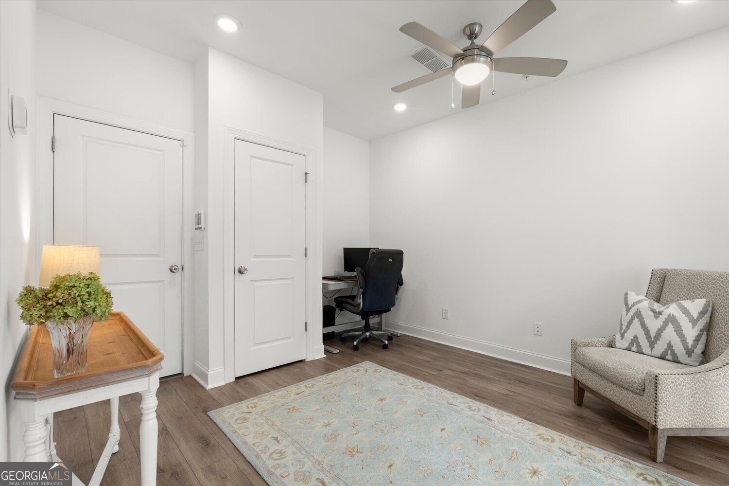 215 Downing Drive Property Photo 17