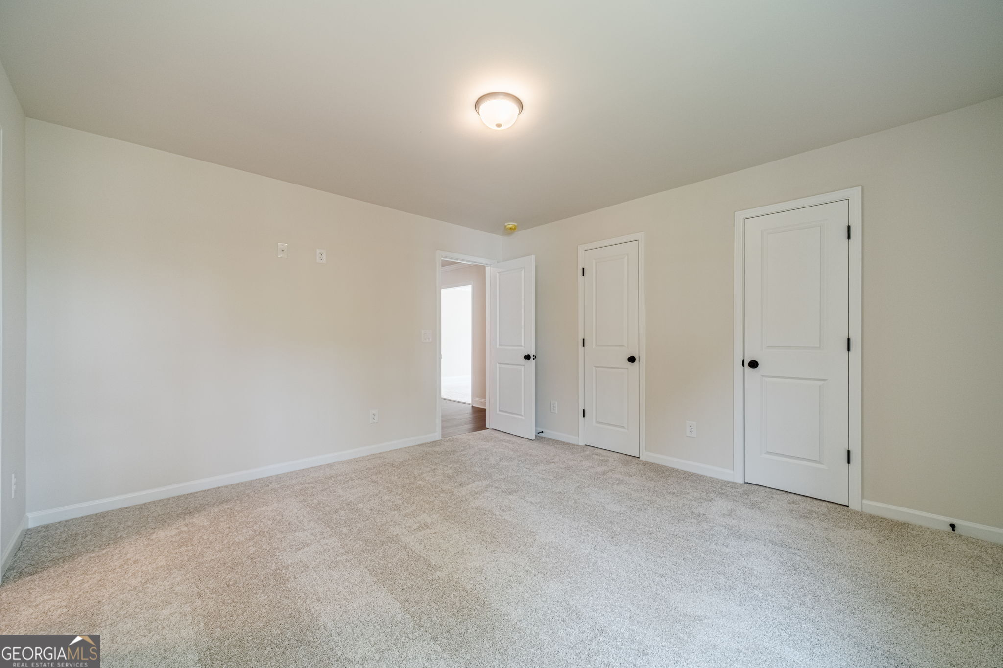 257 Pinewood Property Photo 36