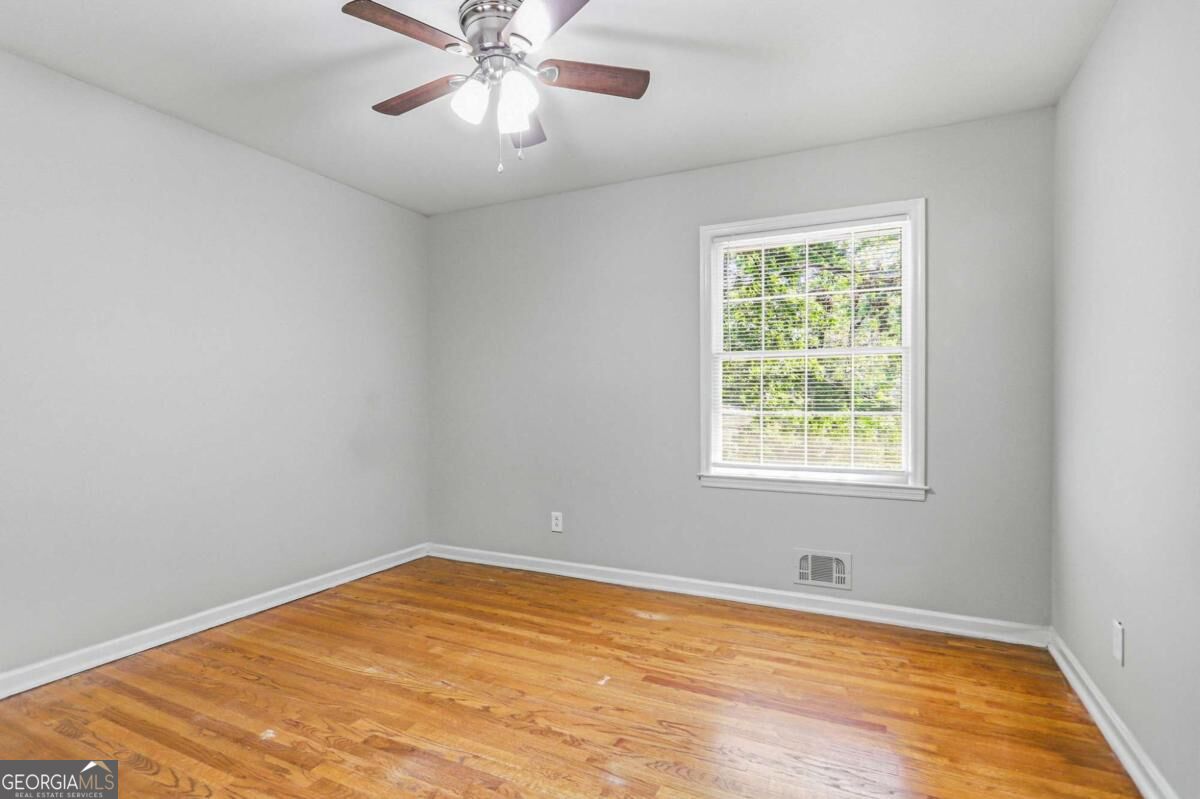 6489 Lynndale Lane Property Photo 28