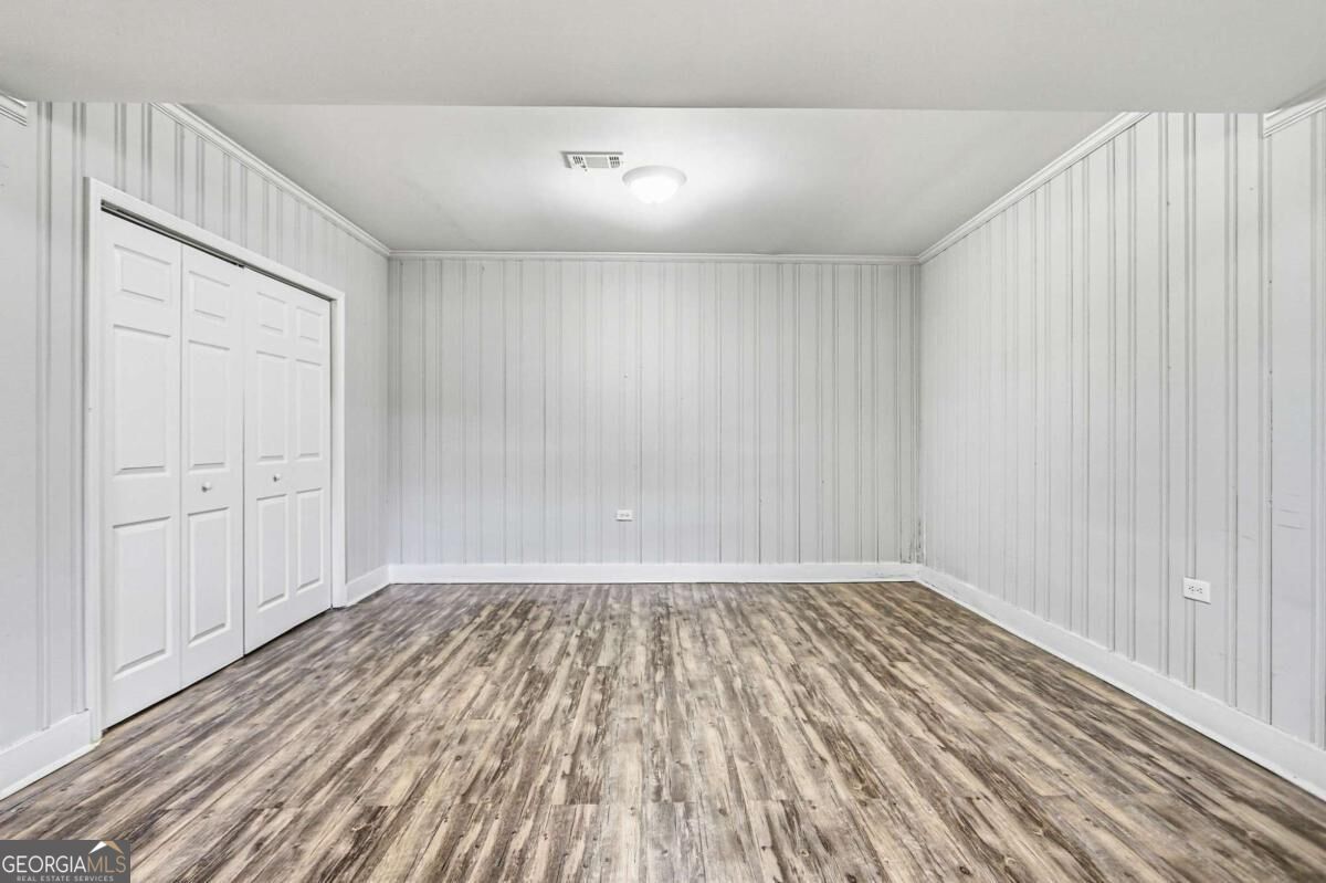 6489 Lynndale Lane Property Photo 32