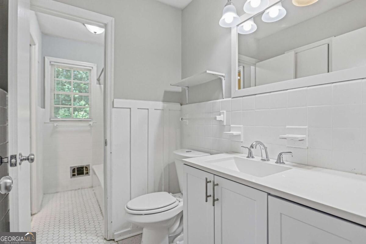 6489 Lynndale Lane Property Photo 38