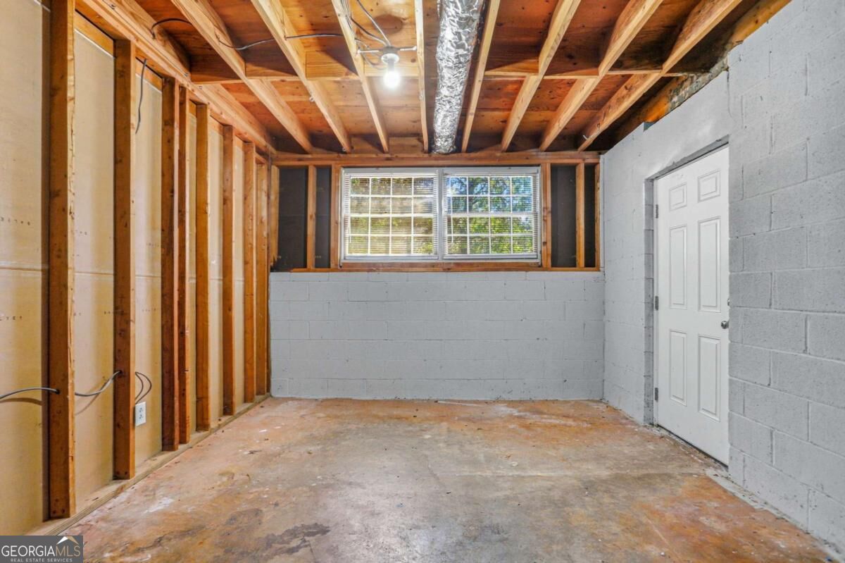 6489 Lynndale Lane Property Photo 43