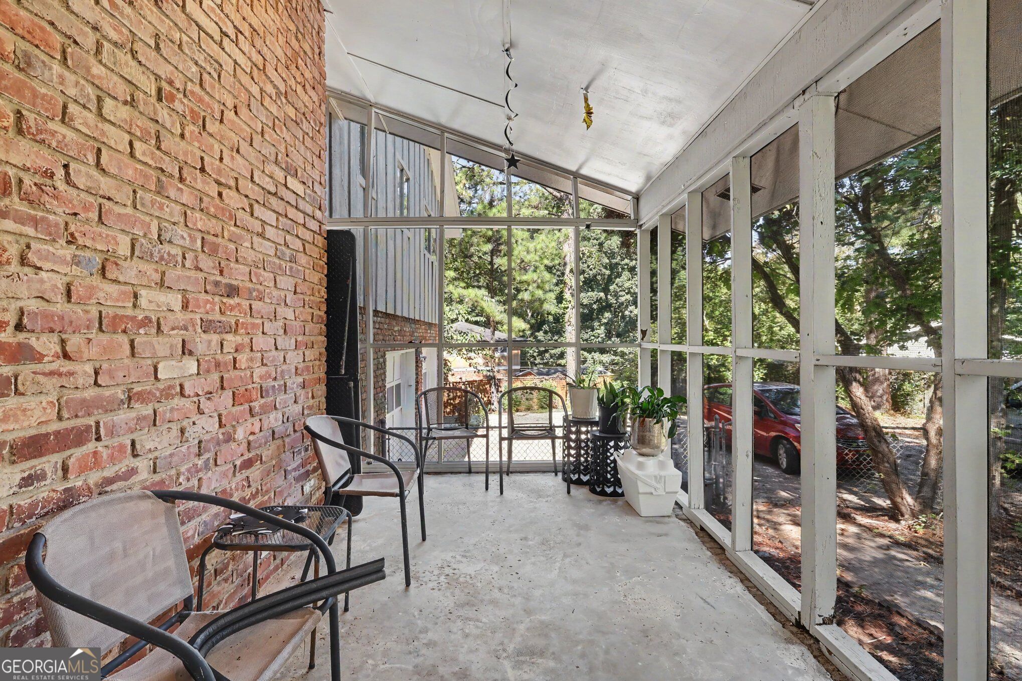 1870 Sandgate Circle Property Photo 11