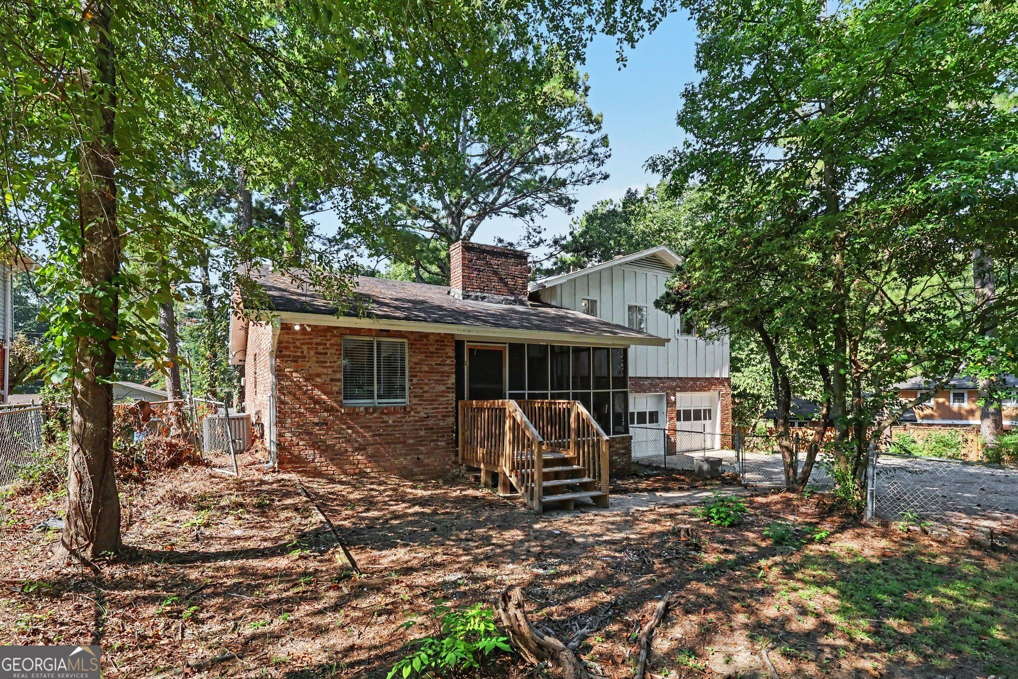 1870 Sandgate Circle Property Photo 13