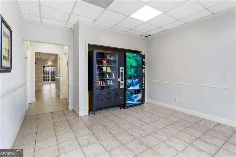 2479 Peachtree Road Ne # 217 Property Photo 9