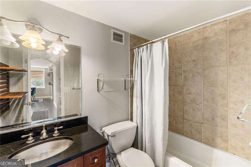 2479 Peachtree Road Ne # 217 Property Photo 51