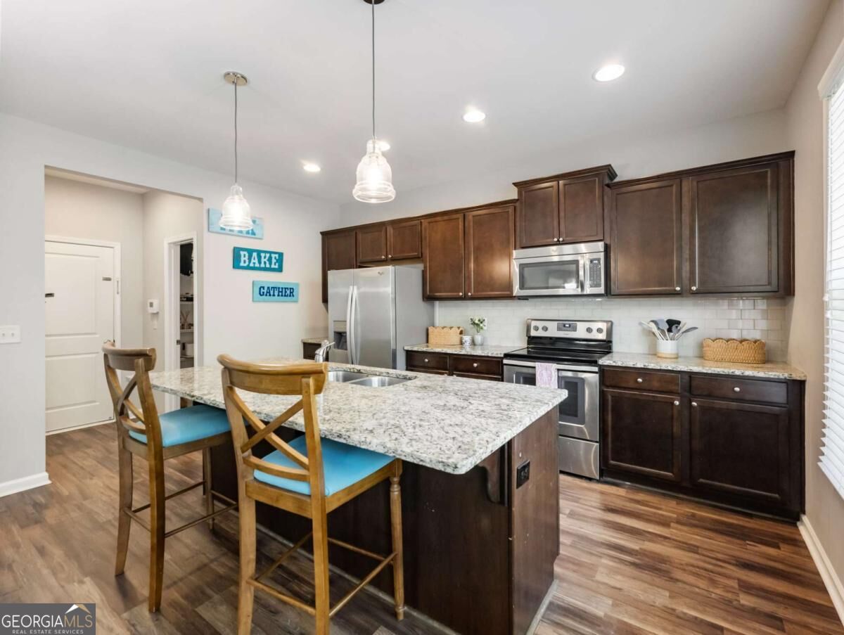 5907 Waterway Place Property Photo 10