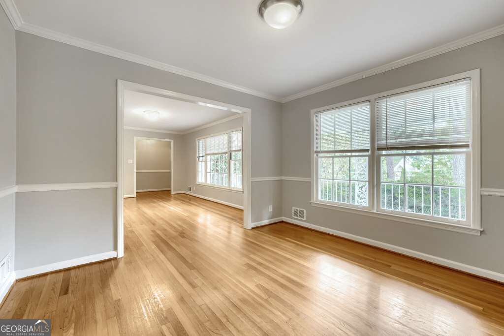 3107 Kingscliff Way Ne Property Photo 9