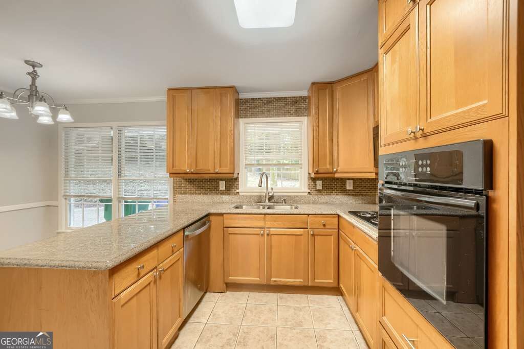 3107 Kingscliff Way Ne Property Photo 11