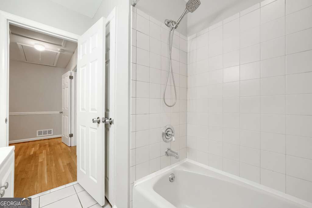 3107 Kingscliff Way Ne Property Photo 24