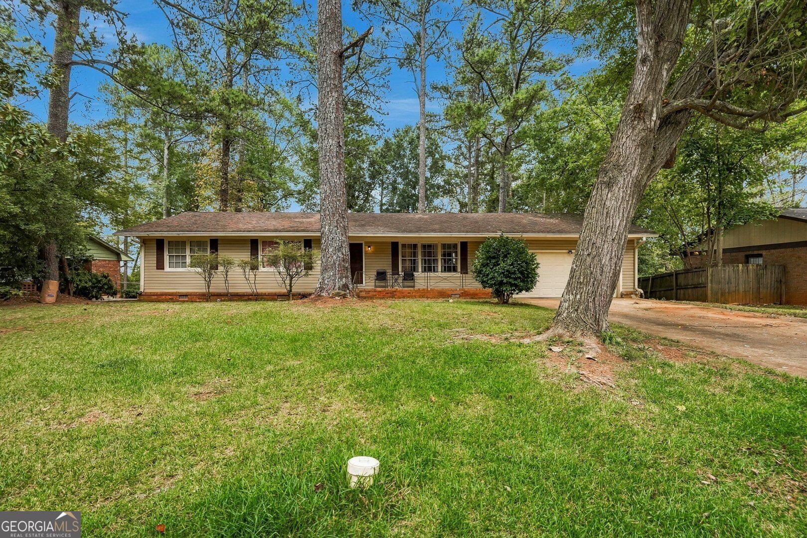 4252 Newcomb Road Property Photo 1