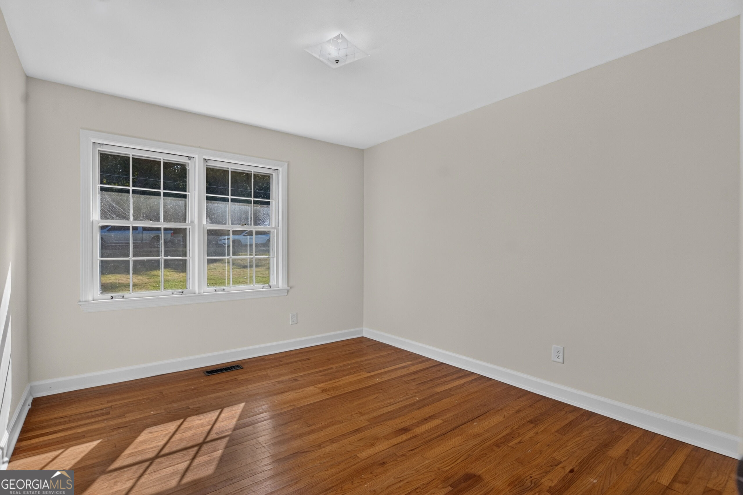 219 Westwood Drive Property Photo 15