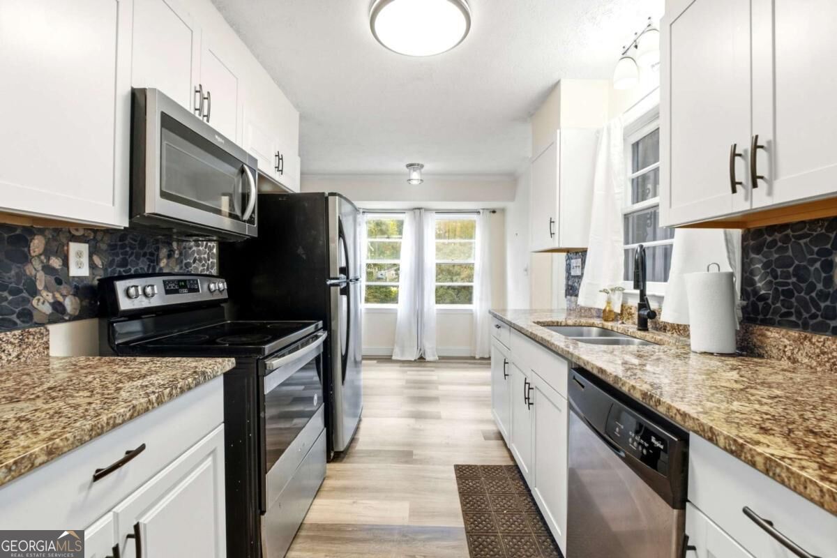 80 Stagecoach Circle Property Photo 2