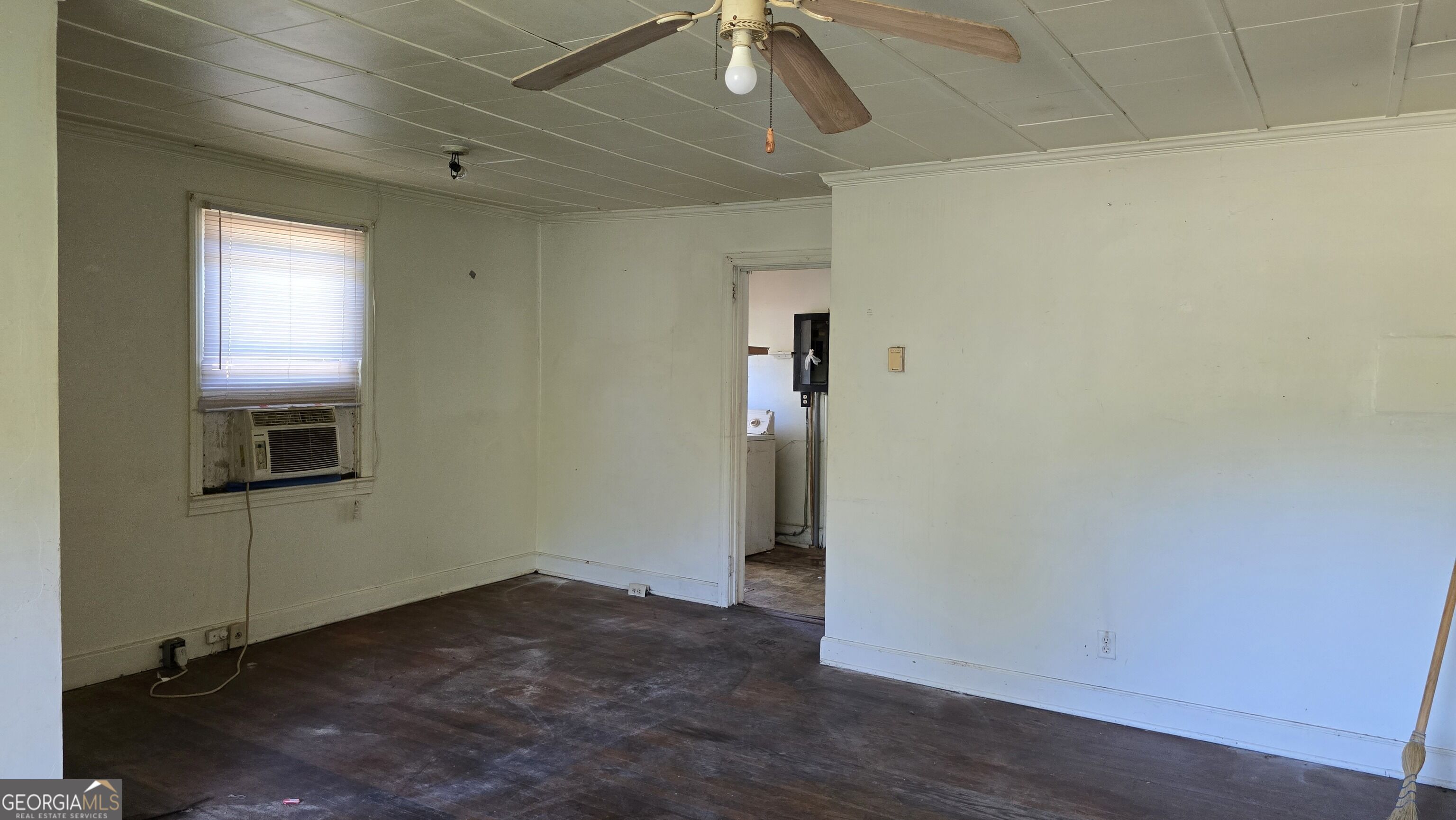 4354 Mikado Avenue Property Photo 3