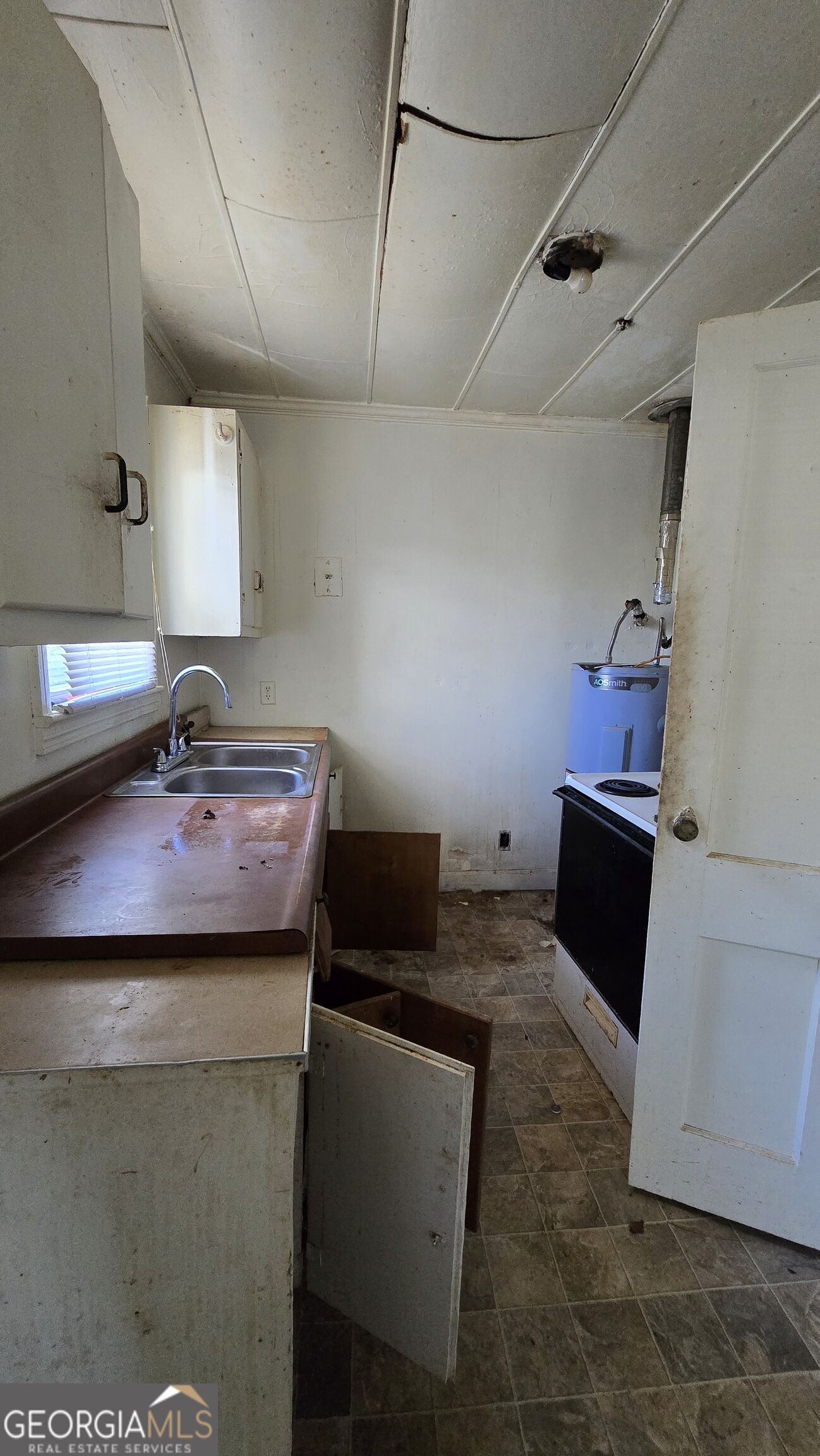 4354 Mikado Avenue Property Photo 5