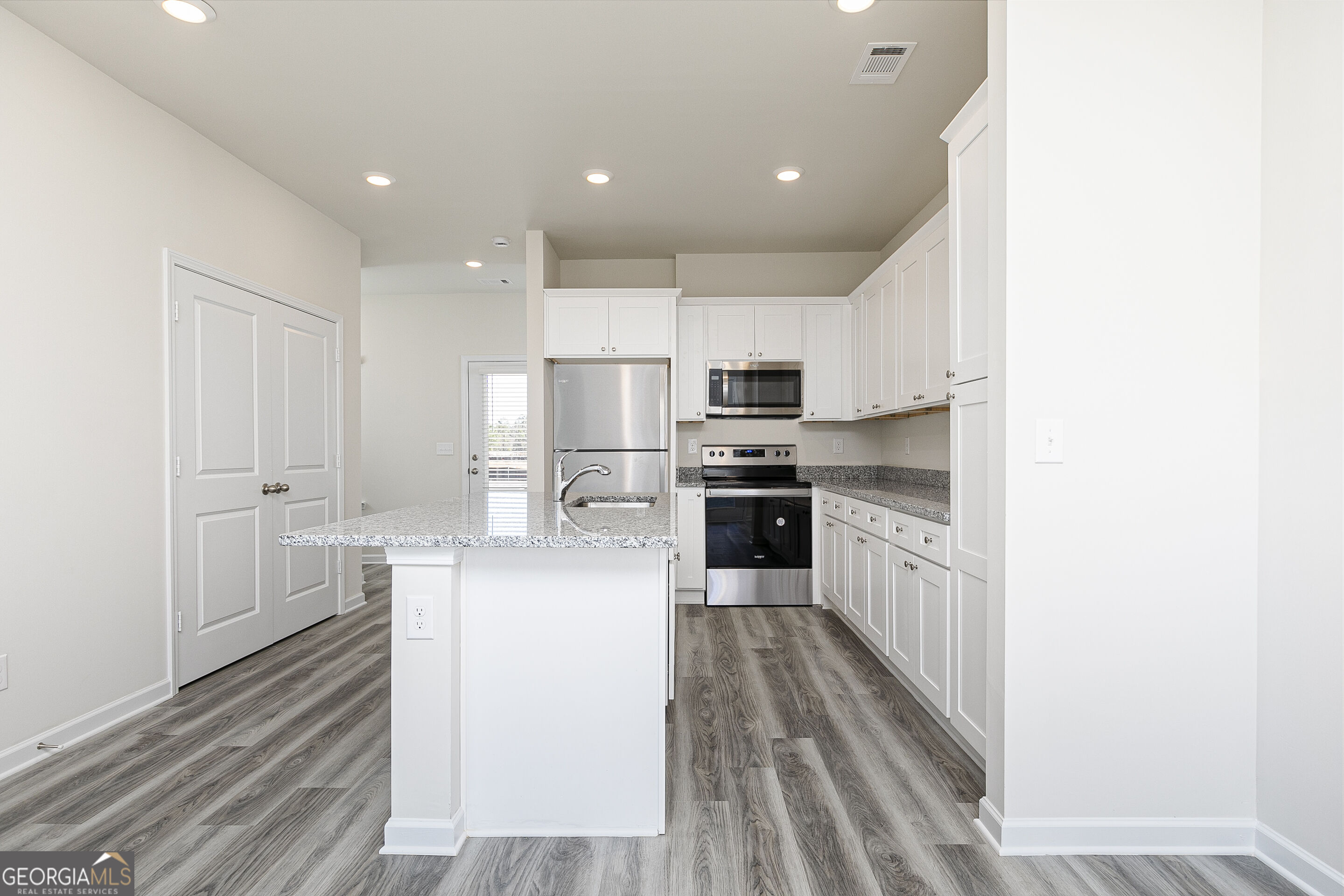 204 Rooker Drive Property Photo 10