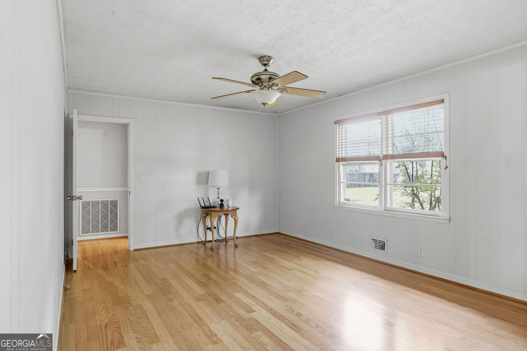 20 Little Valley Road Property Photo 7