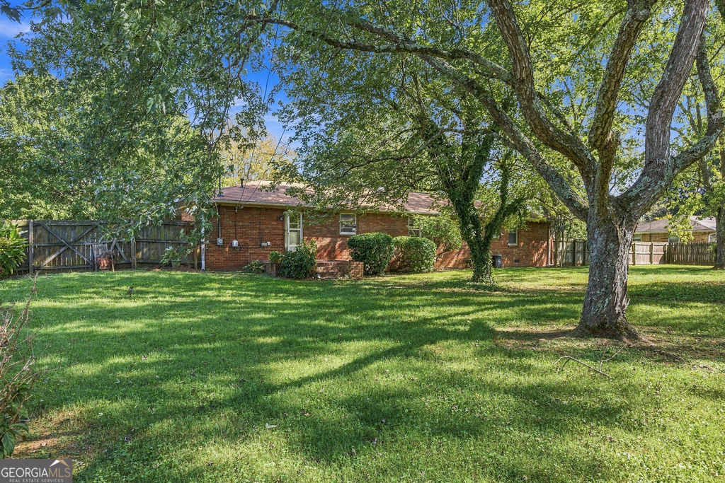 20 Little Valley Road Property Photo 19