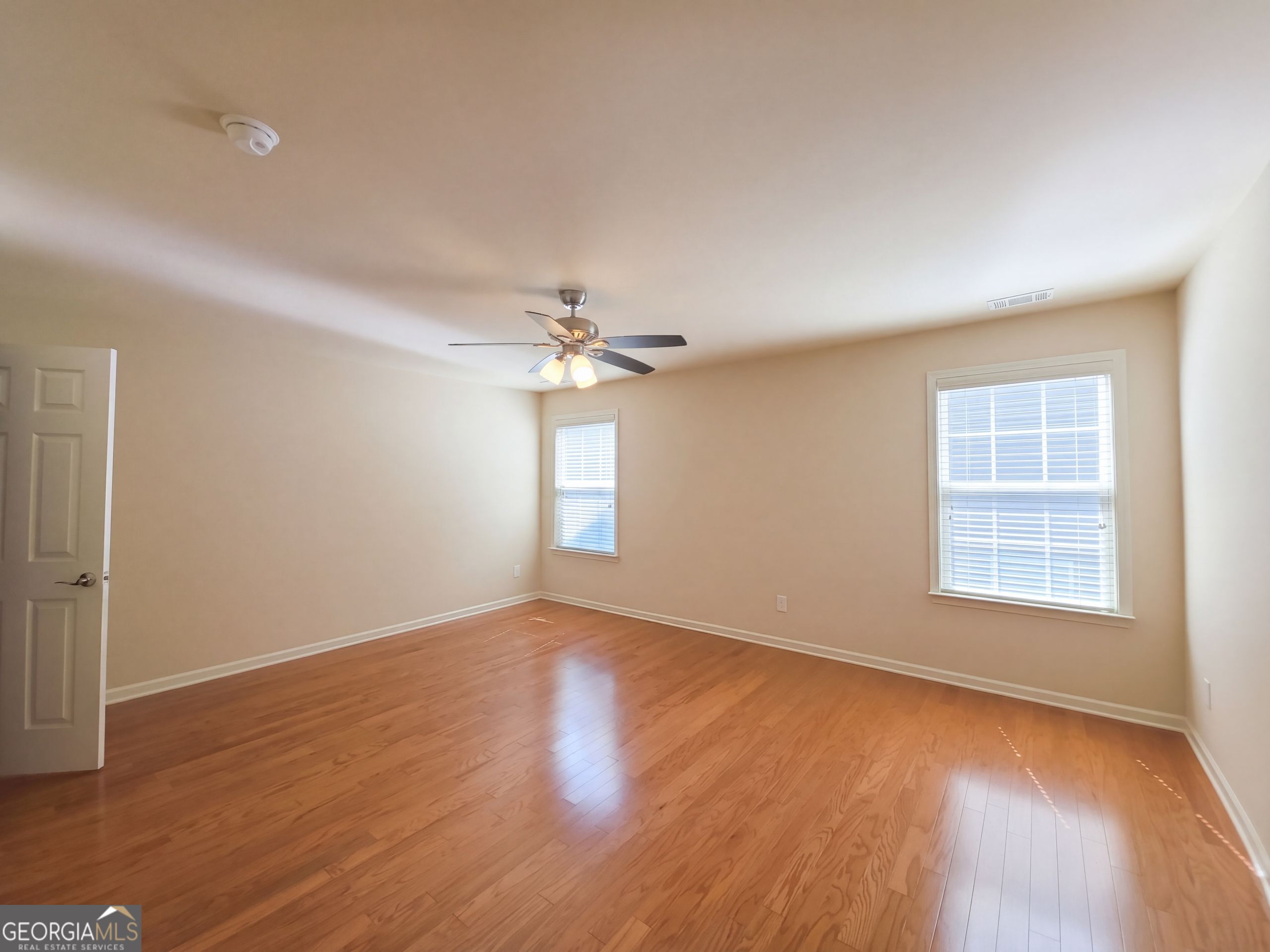 3955 Village Estates Court Property Photo 15