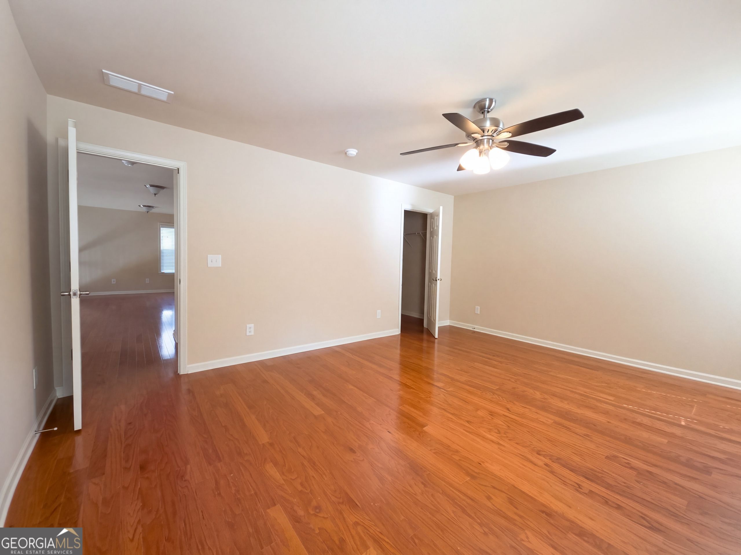 3955 Village Estates Court Property Photo 18