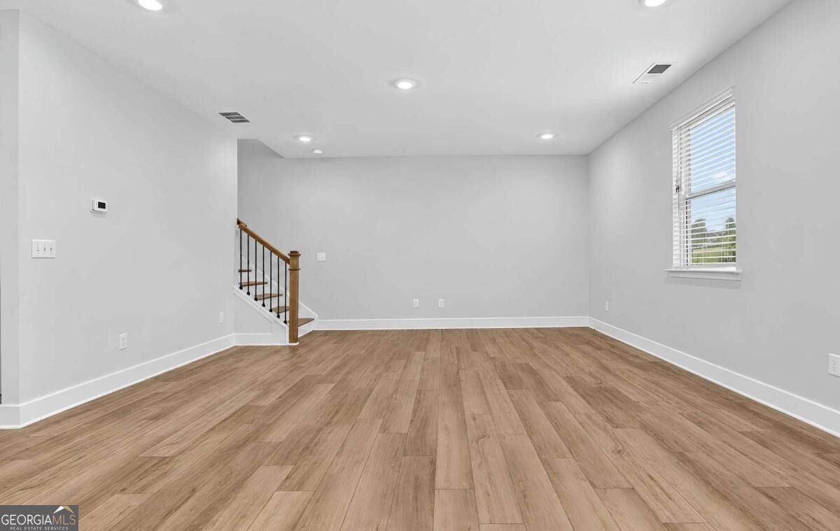 605 Mabry Creek Lane Property Photo 6