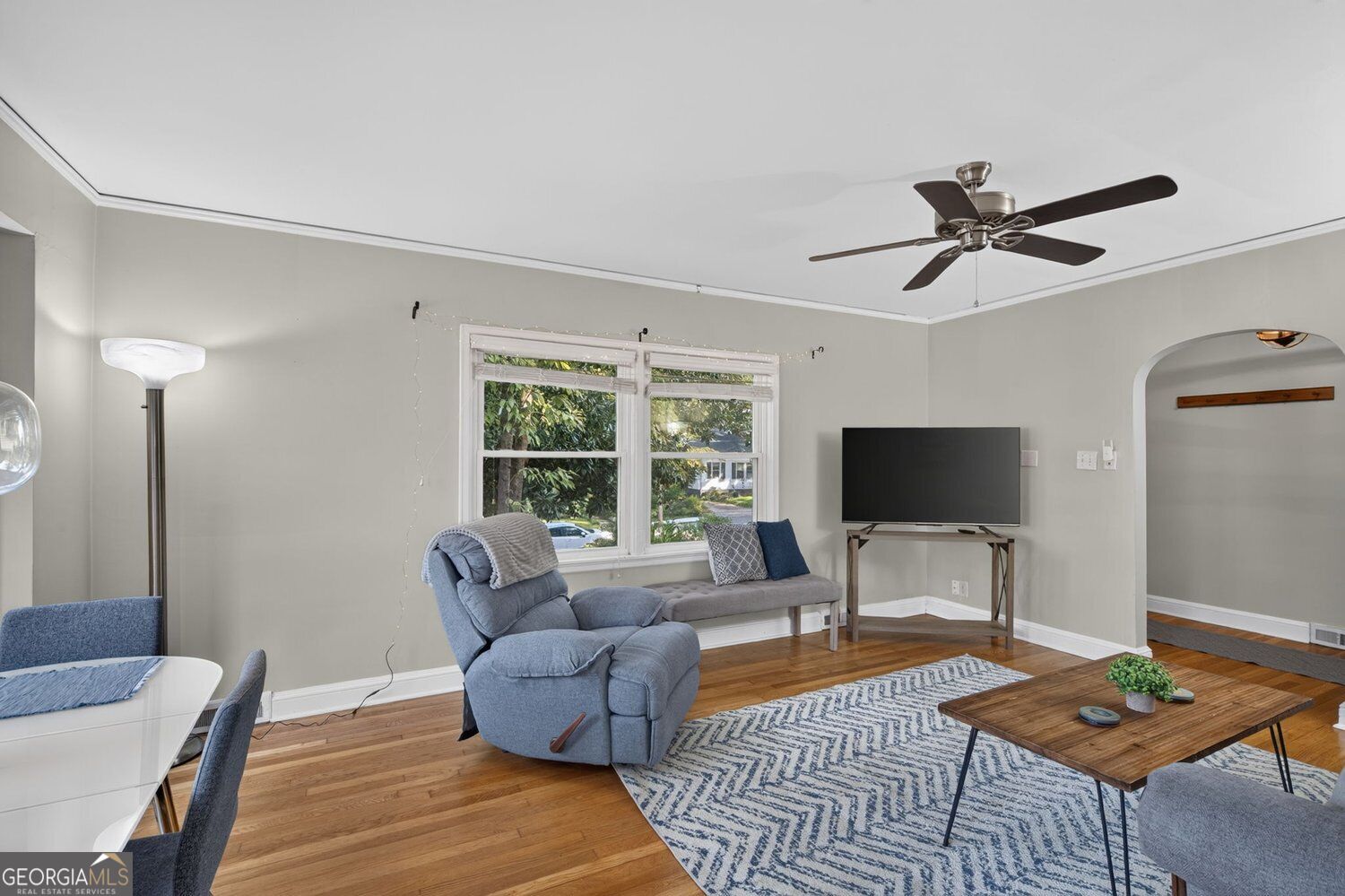 3277 N Whitney Avenue Property Photo 16