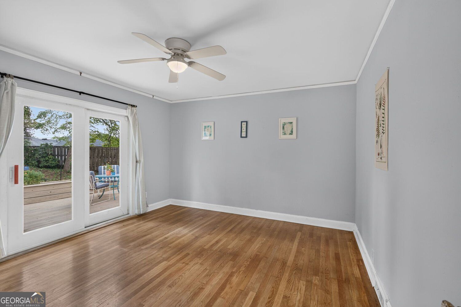 3277 N Whitney Avenue Property Photo 23