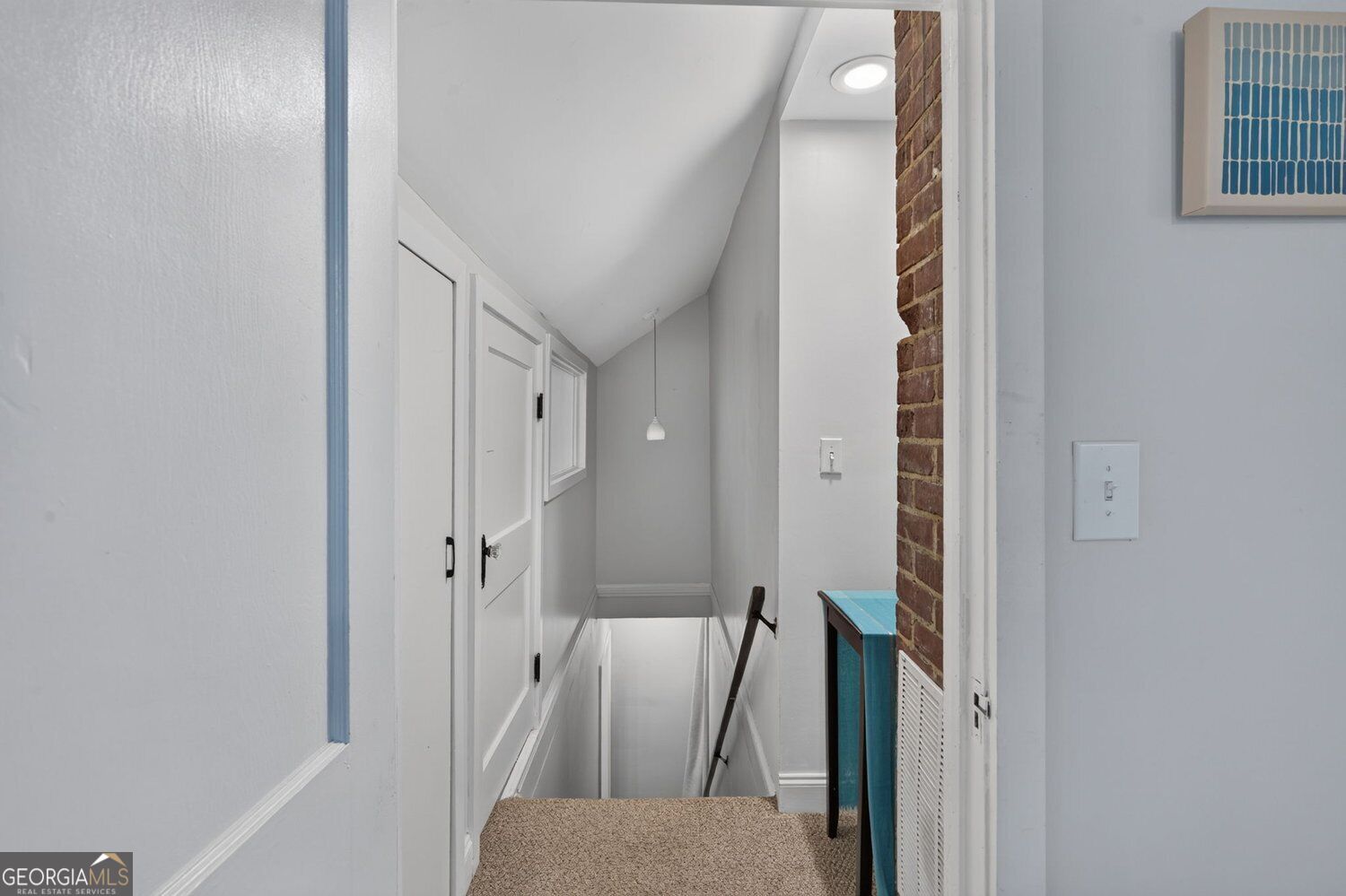 3277 N Whitney Avenue Property Photo 24