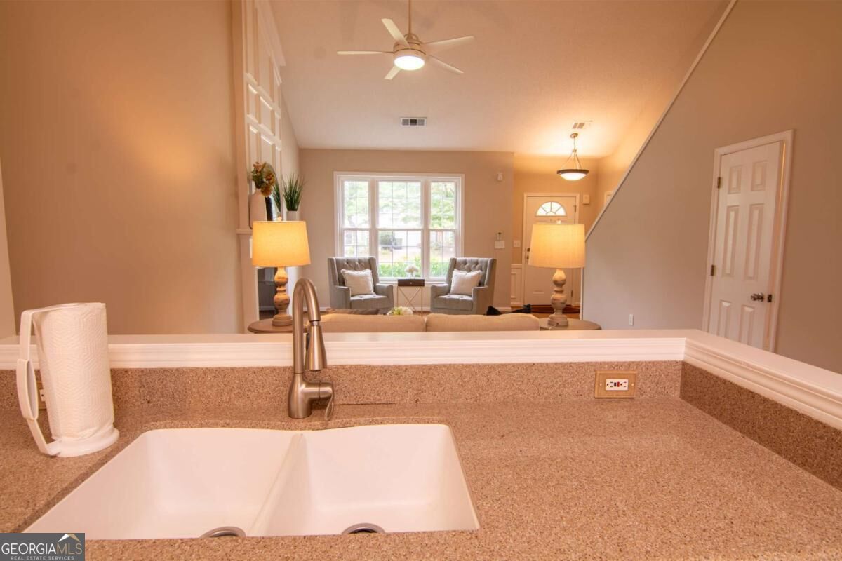 5371 Medlock Corners Drive Property Photo 10