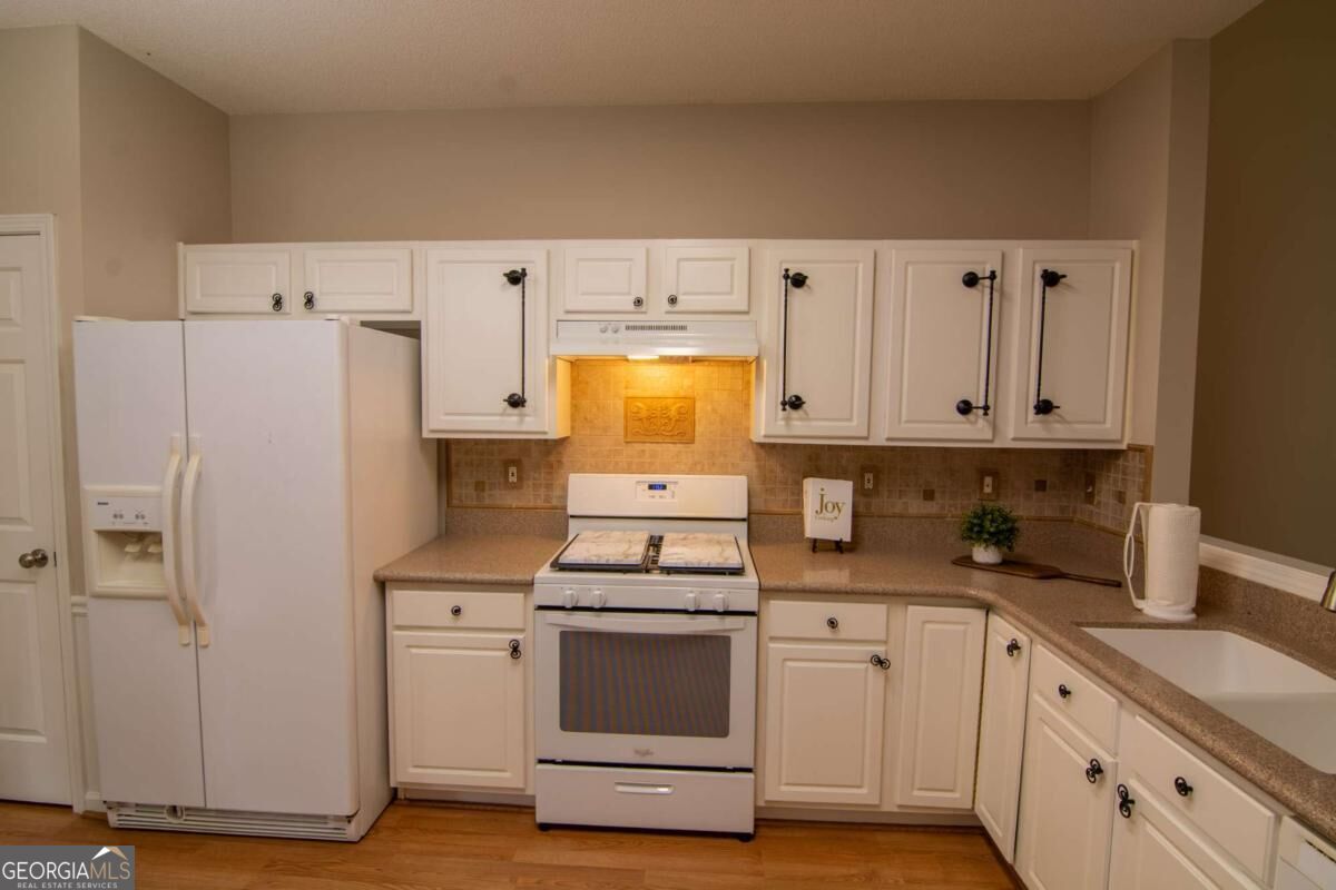 5371 Medlock Corners Drive Property Photo 15