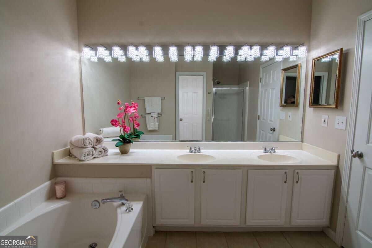 5371 Medlock Corners Drive Property Photo 25