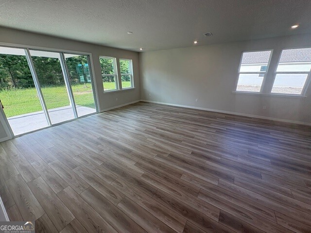 389 Shoreline Drive Property Photo 16