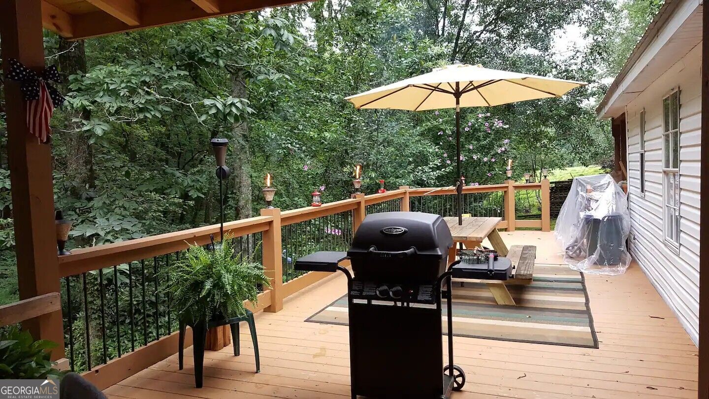 840 Joe Davis Road Property Photo 10