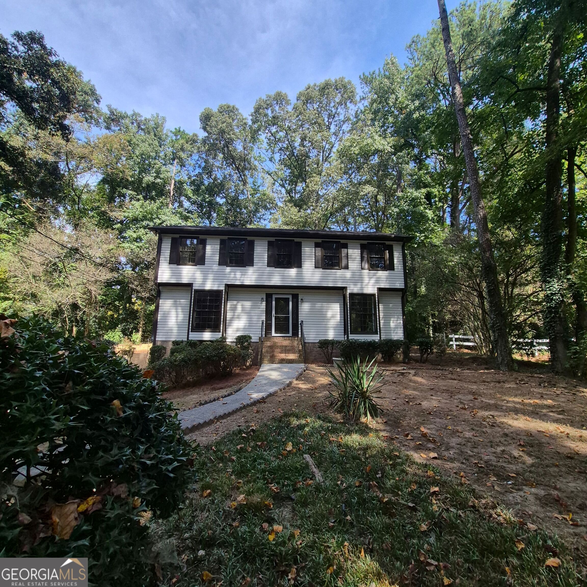 2201 Brookfield Circle Property Photo 1