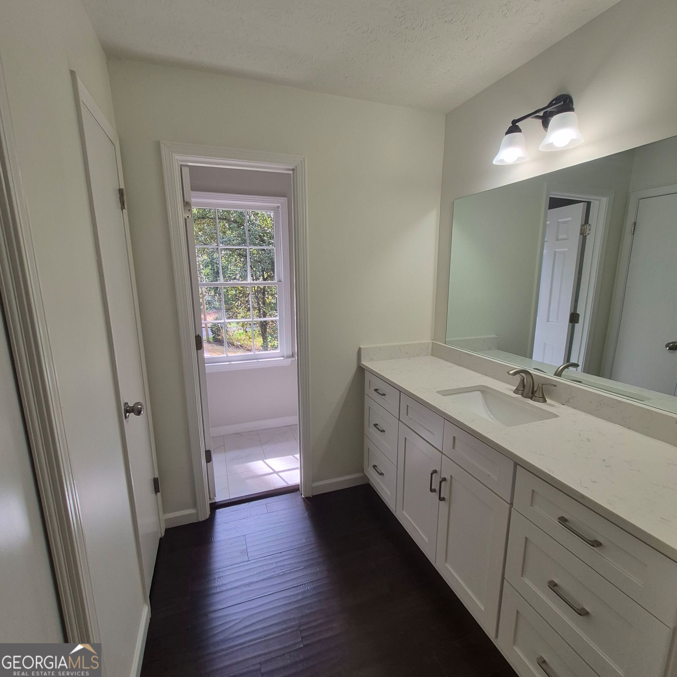 2201 Brookfield Circle Property Photo 10