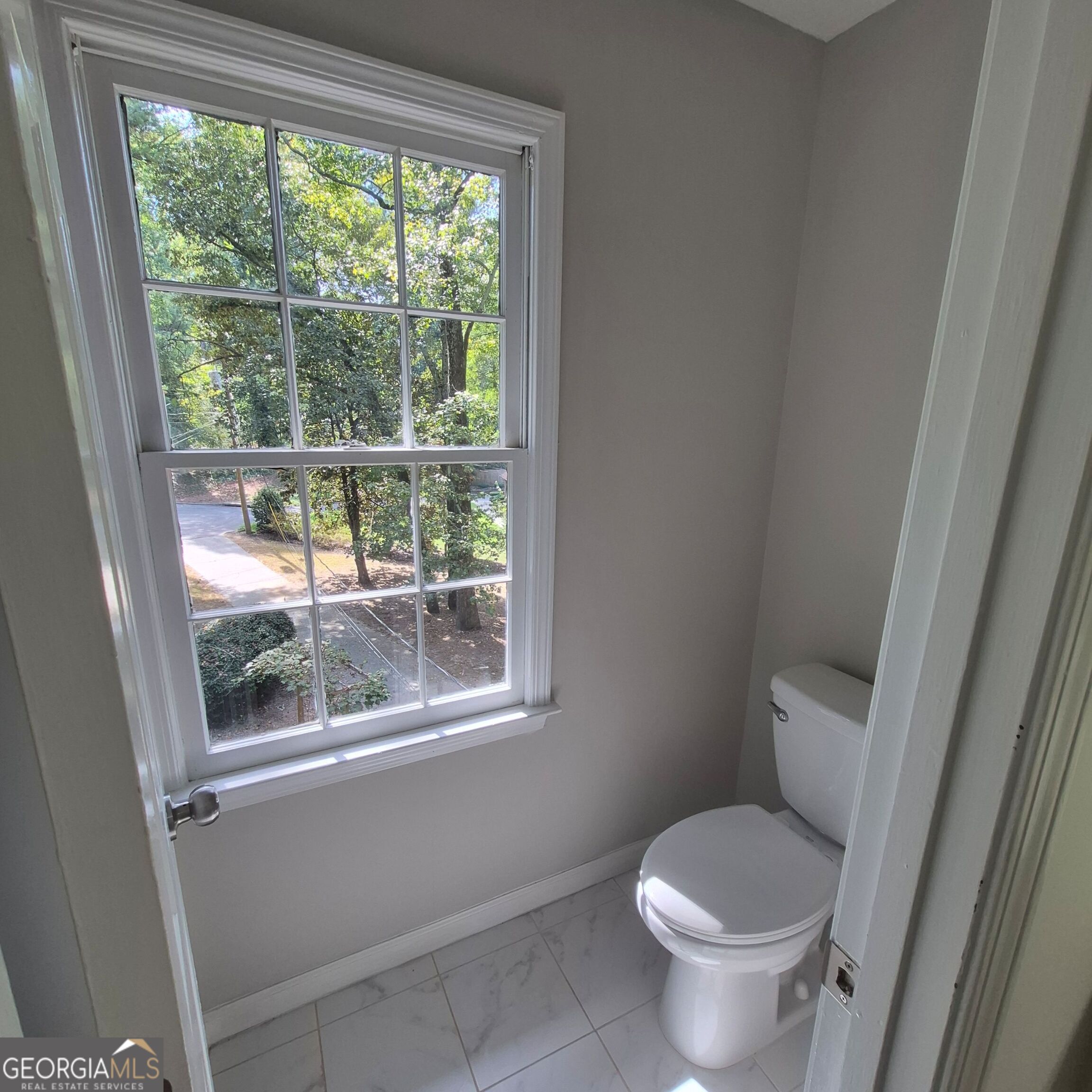 2201 Brookfield Circle Property Photo 11