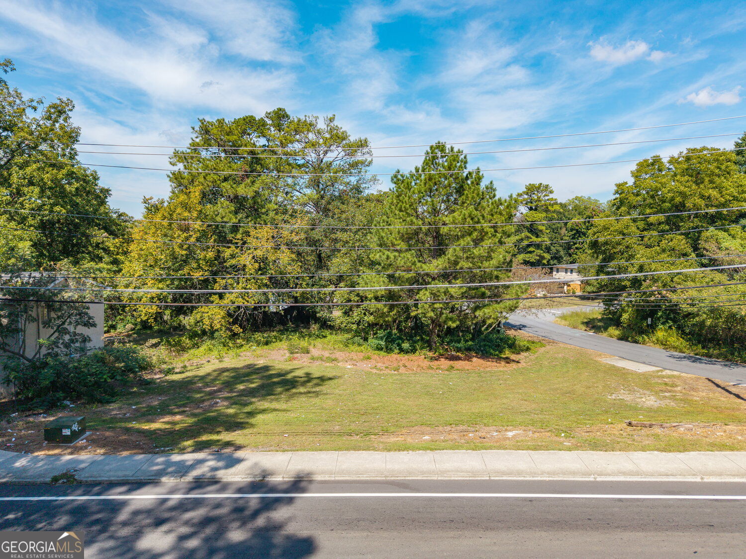 1999 Joseph E Boone Boulevard Nw Property Photo 2
